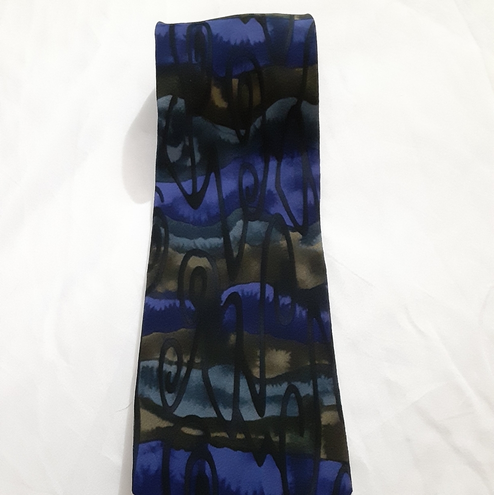 Tie